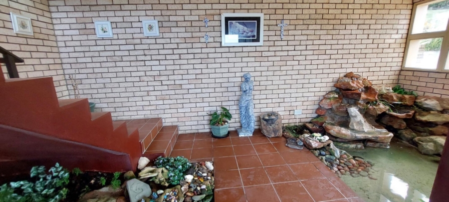 4 Bedroom Property for Sale in Glen Stewart Eastern Cape